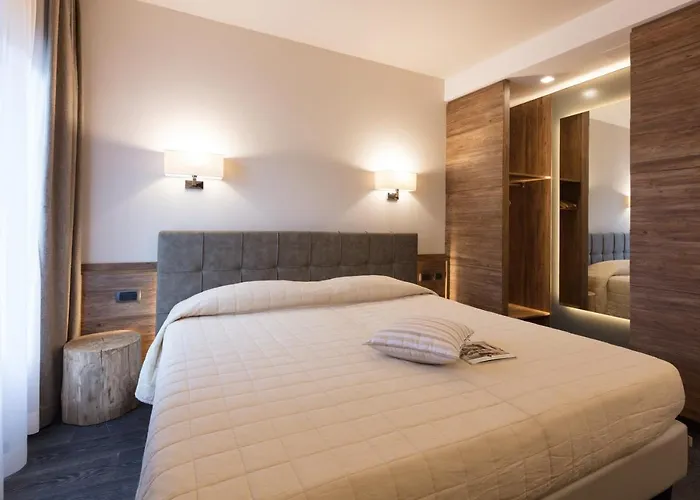 מלון Miramonti Park 4*